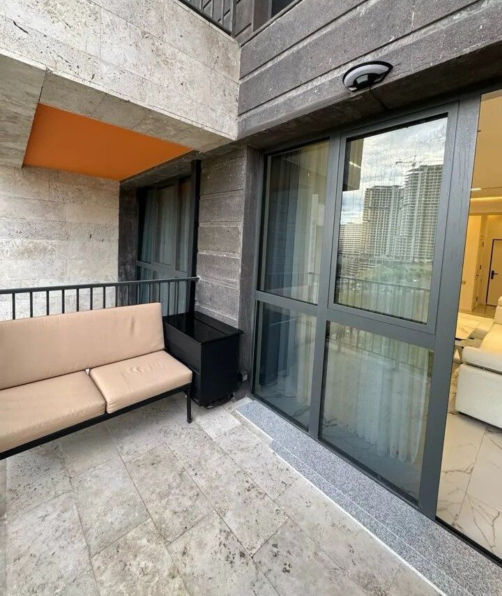3-room apartment, Kyrk Kyrkoryan St, 17