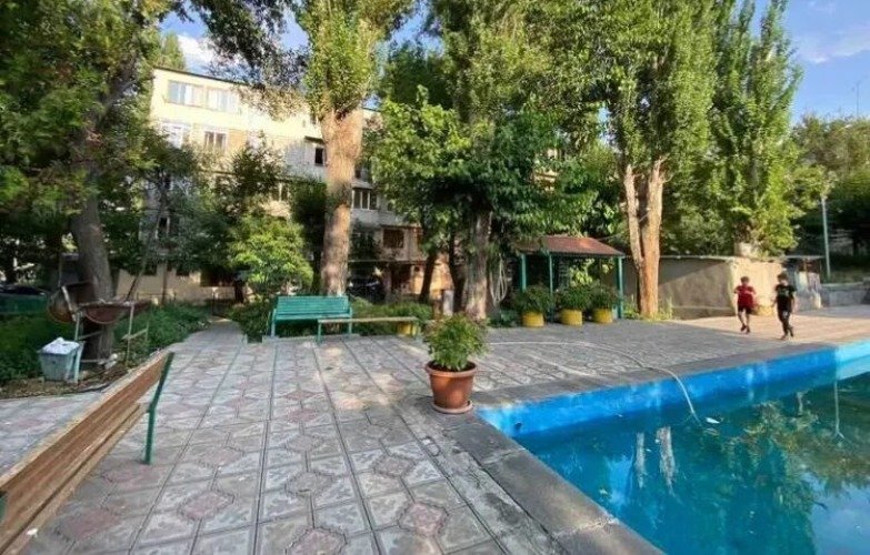 2-комн. квартира, ул. Алабяна, 8