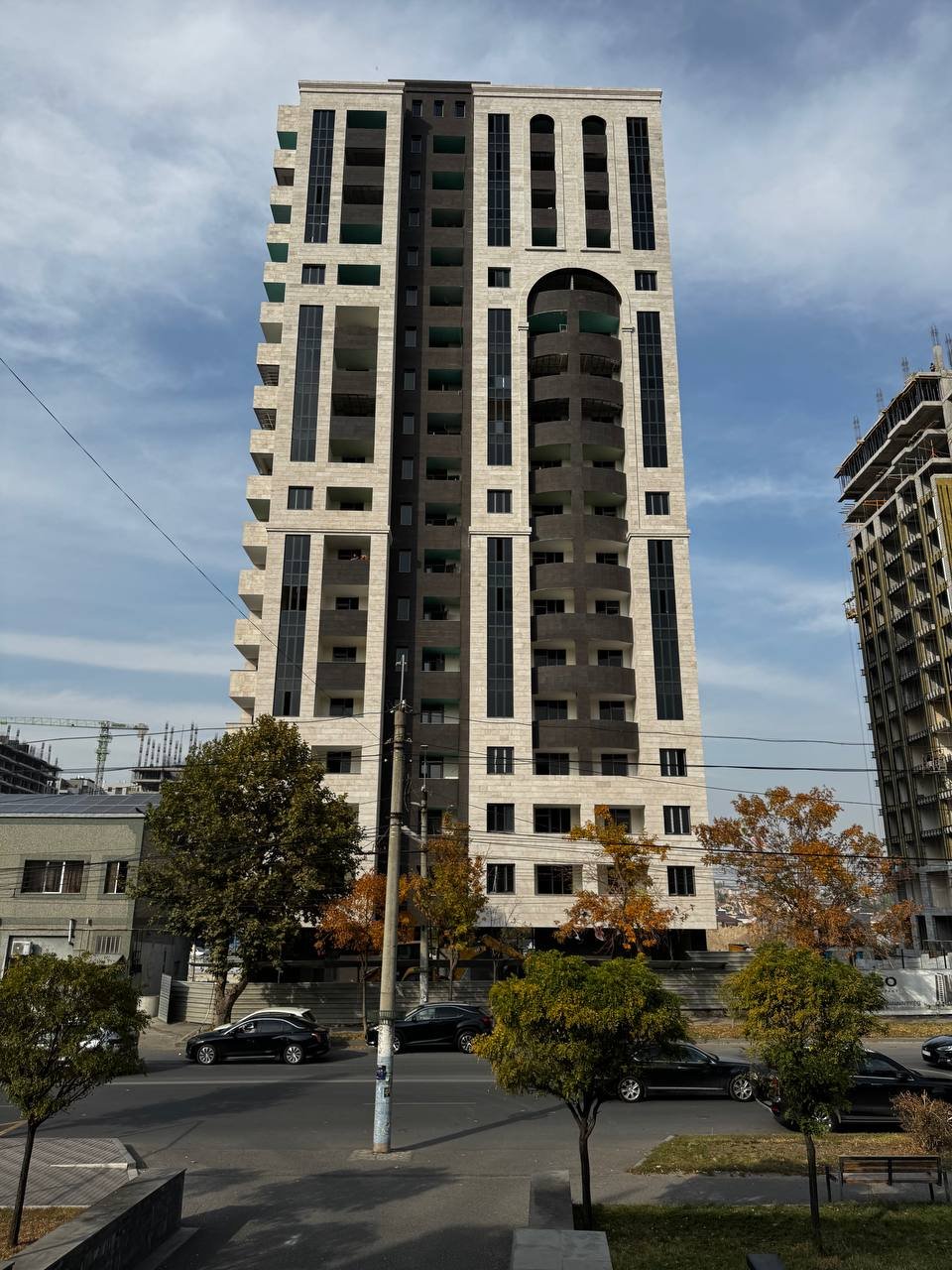 3-комн. квартира, ул. Паруйра Севака, 19