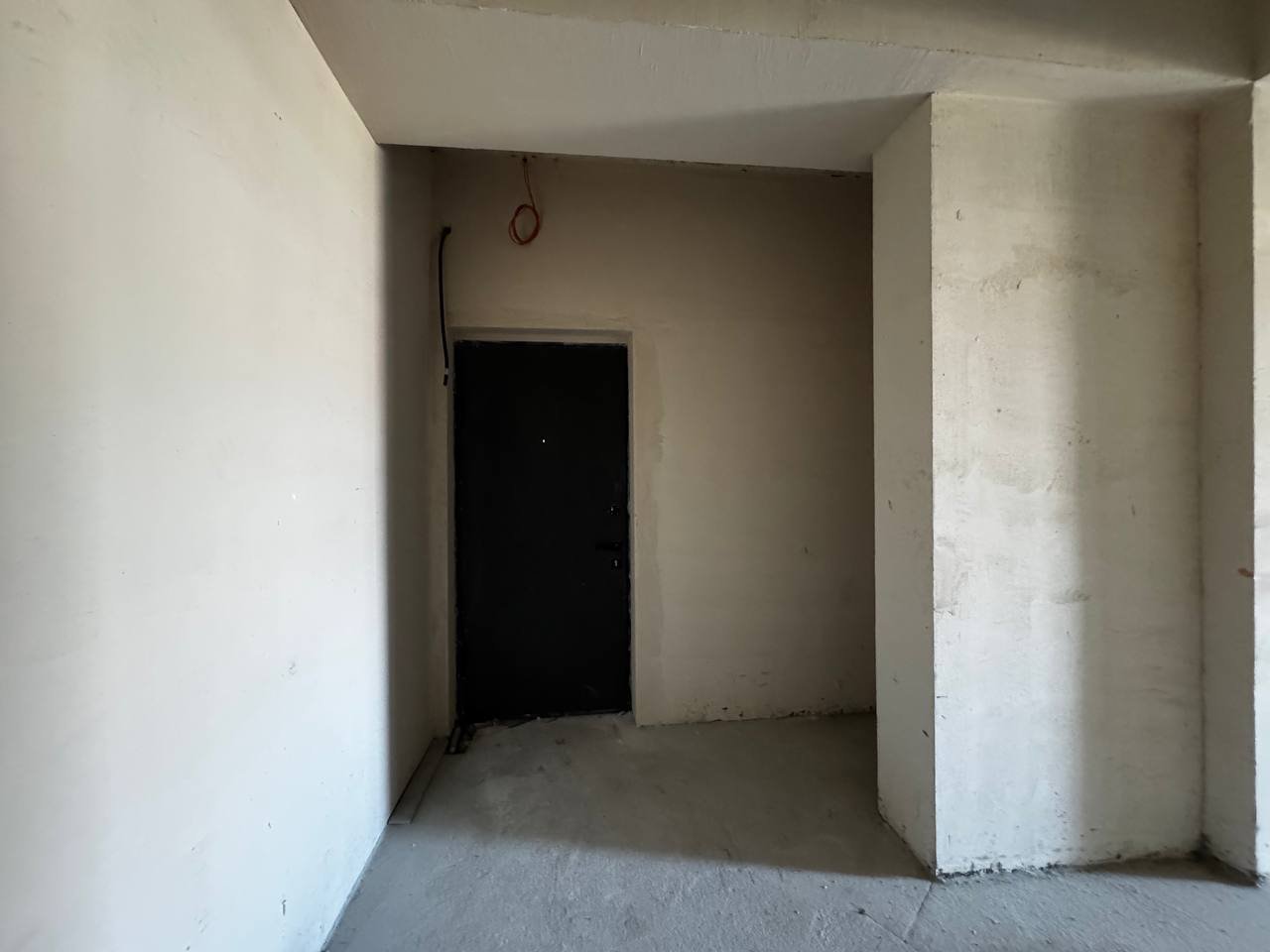 3-комн. квартира, 17-я улица квартала Паруйра Севака, 9