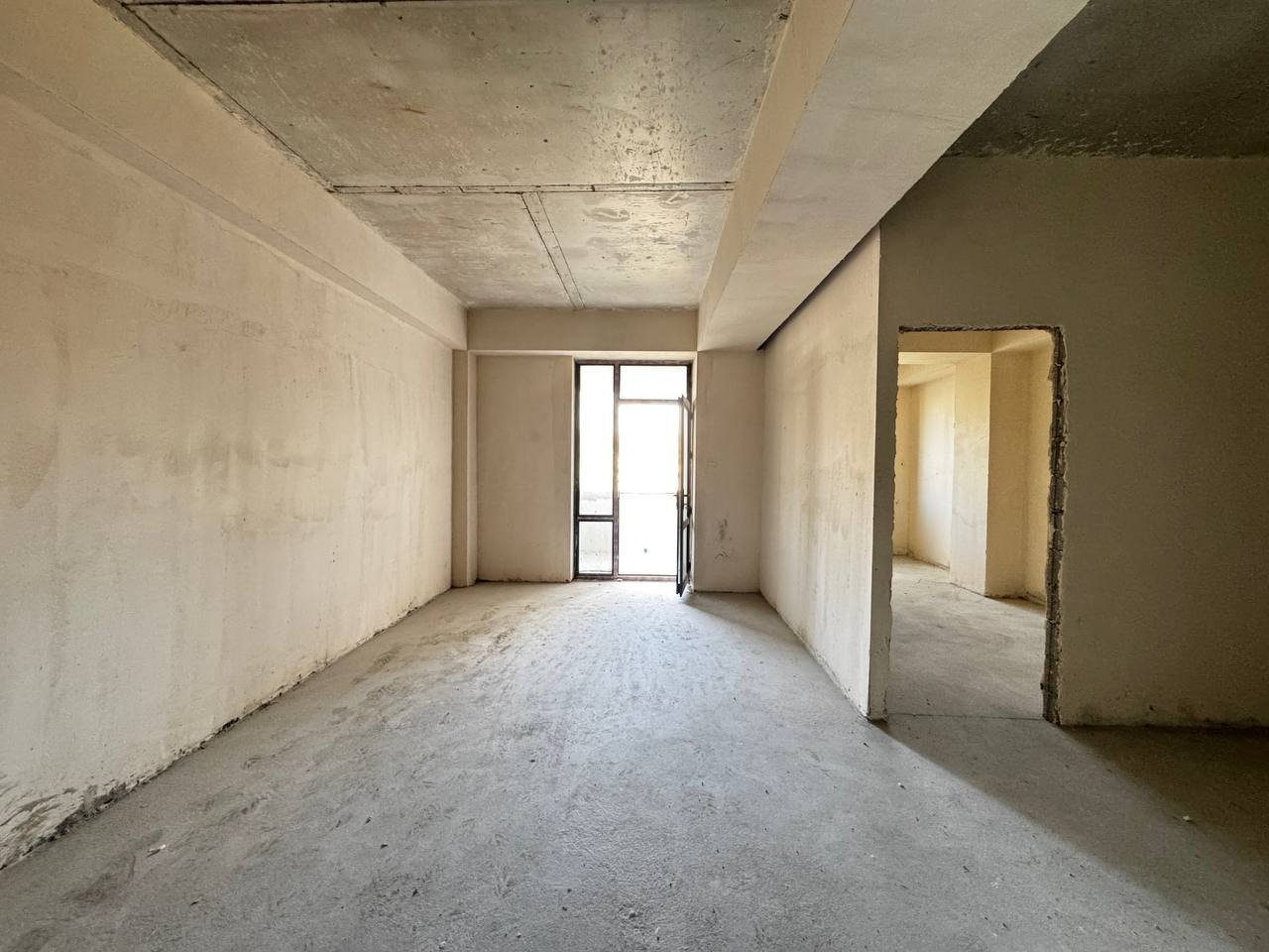 3-комн. квартира, 17-я улица квартала Паруйра Севака, 3