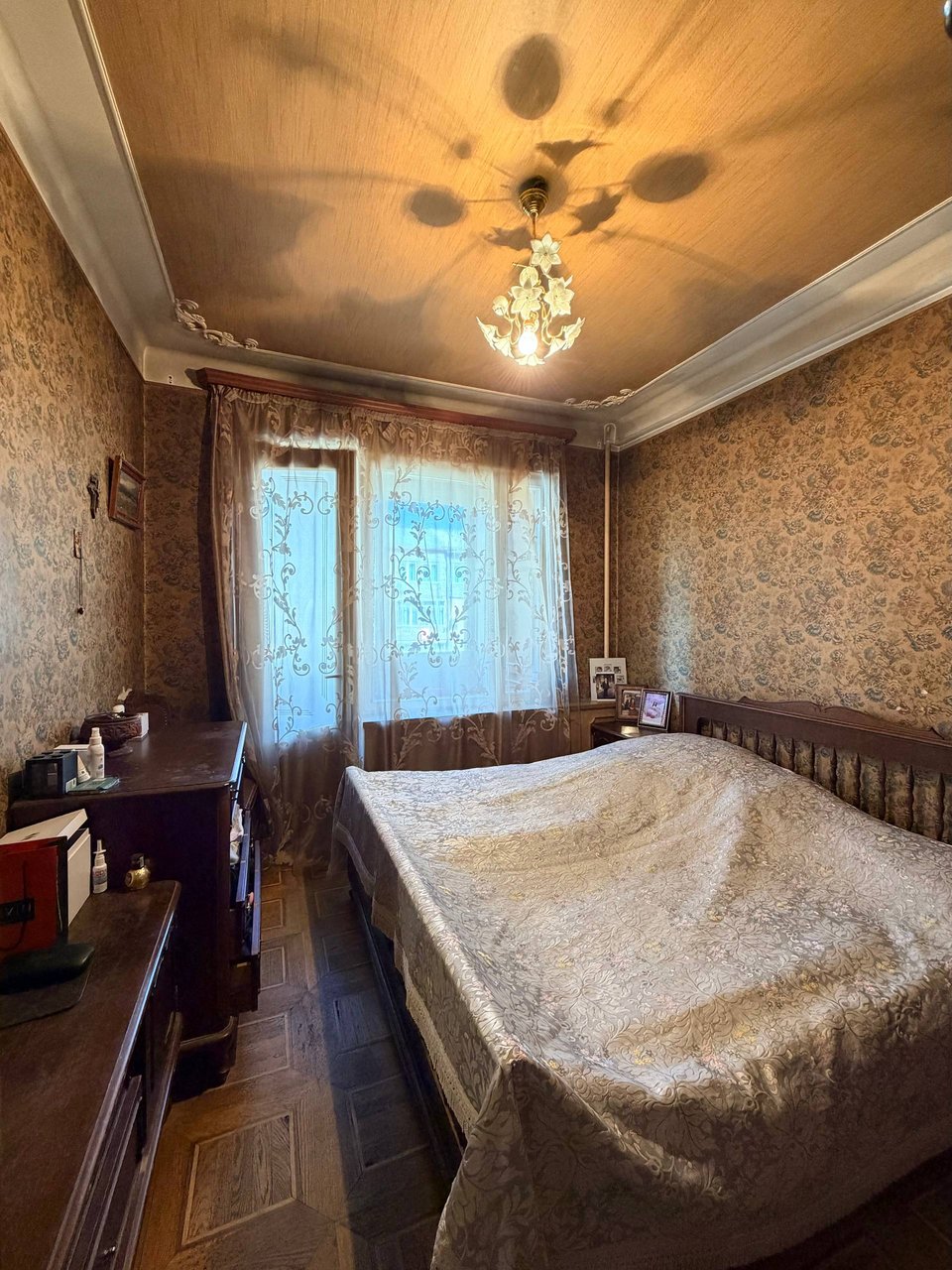 4 սենյականոց բնակարան, Կոմիտասի պող., 7