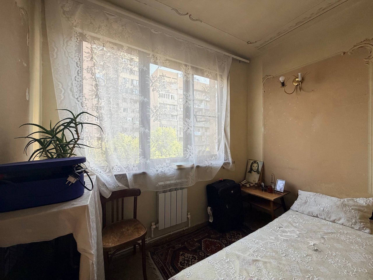3 սենյականոց բնակարան, Վիկտոր Համբարձումյանի փ., 5
