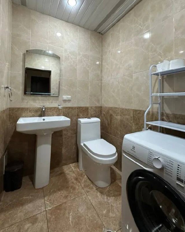 3-room apartment, Slavik Chiloyan St, 4
