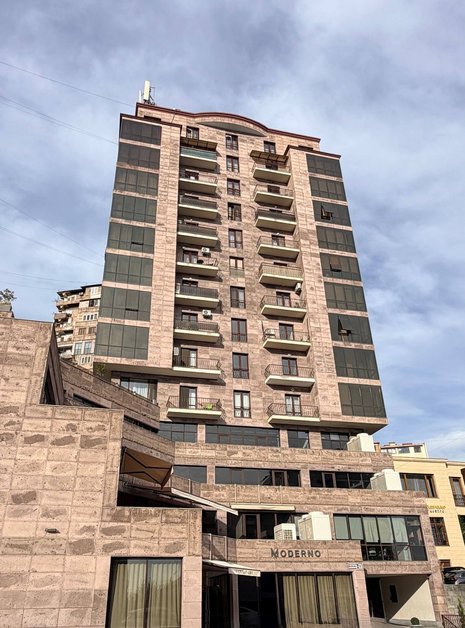 4-комн. квартира, 2-й переулок проспекта Маршала Баграмяна, 25