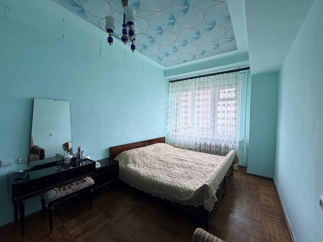 3-комн. квартира, ул. Сундукяна, 5