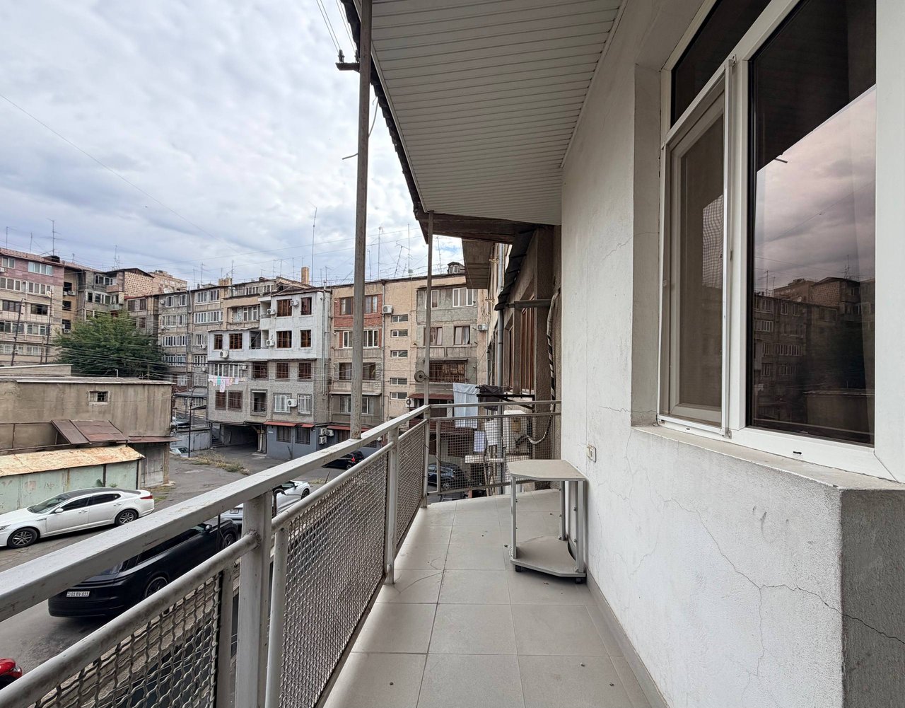 3 սենյականոց բնակարան, Մարշալ Բաղրամյան պող., 7