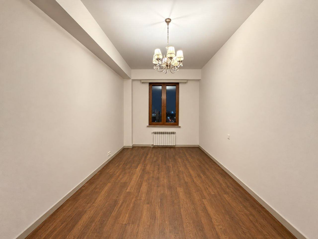 3 սենյականոց բնակարան, Հրաչյա Քոչար փ., 2