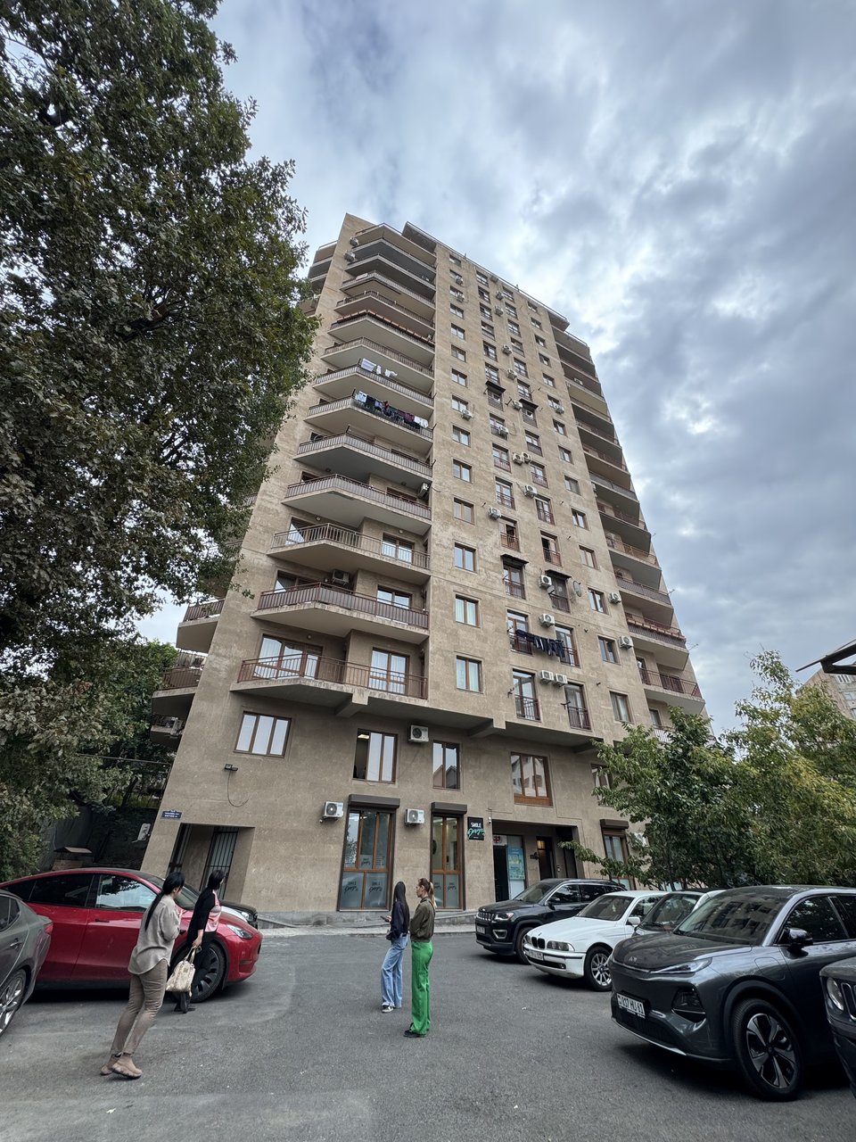 3 սենյականոց բնակարան, Կիևյան փ., 15