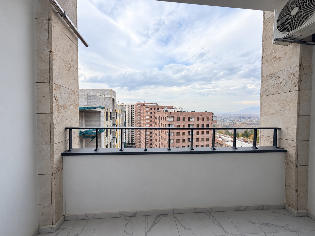 2-room apartment, Adontsi St, 2