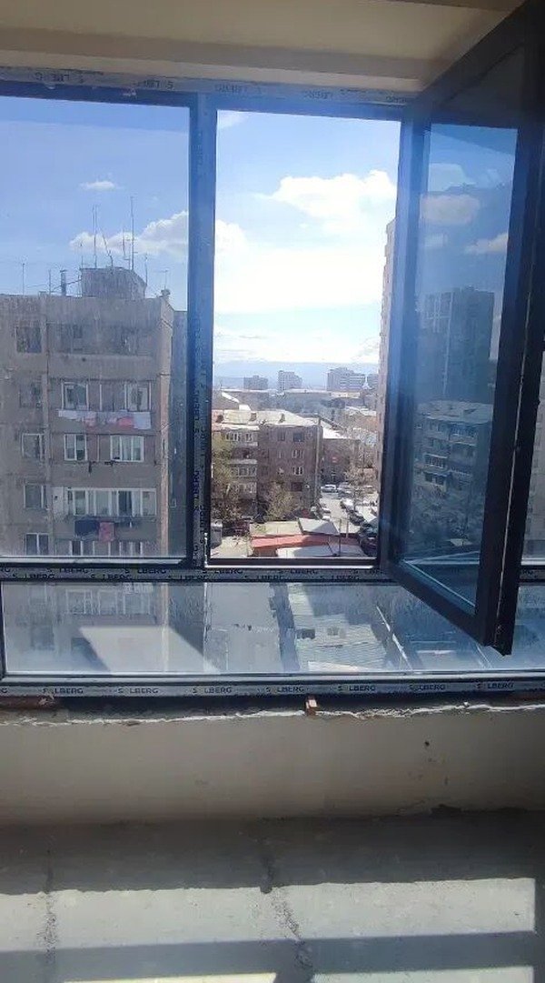 3-комн. квартира, ул. Грибоедова, 8