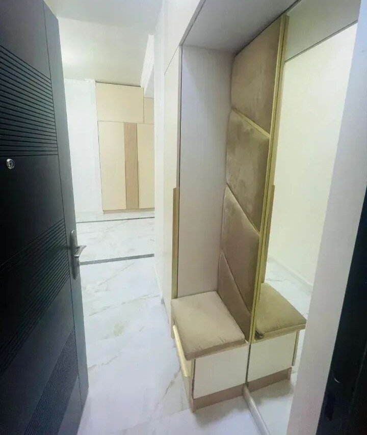 4-room apartment, Adontsi St, 5