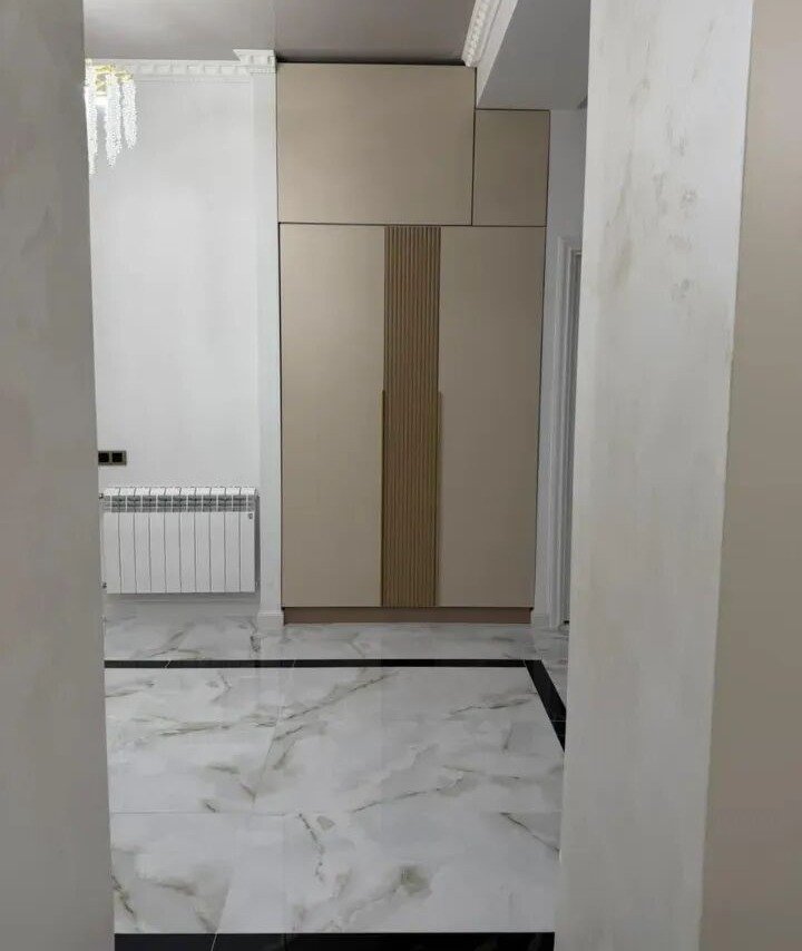 4-room apartment, Adontsi St, 6
