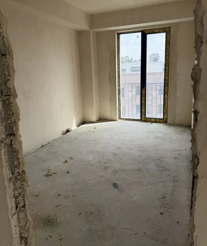 3-комн. квартира, ул. Адонца, 7