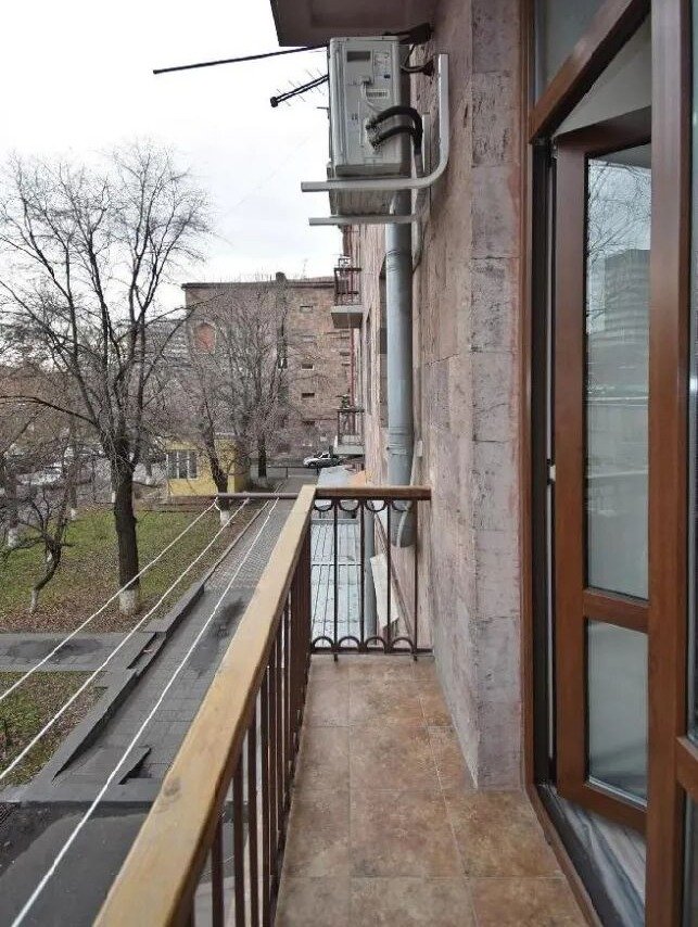 2-комн. квартира, пр. Комитаса, 8