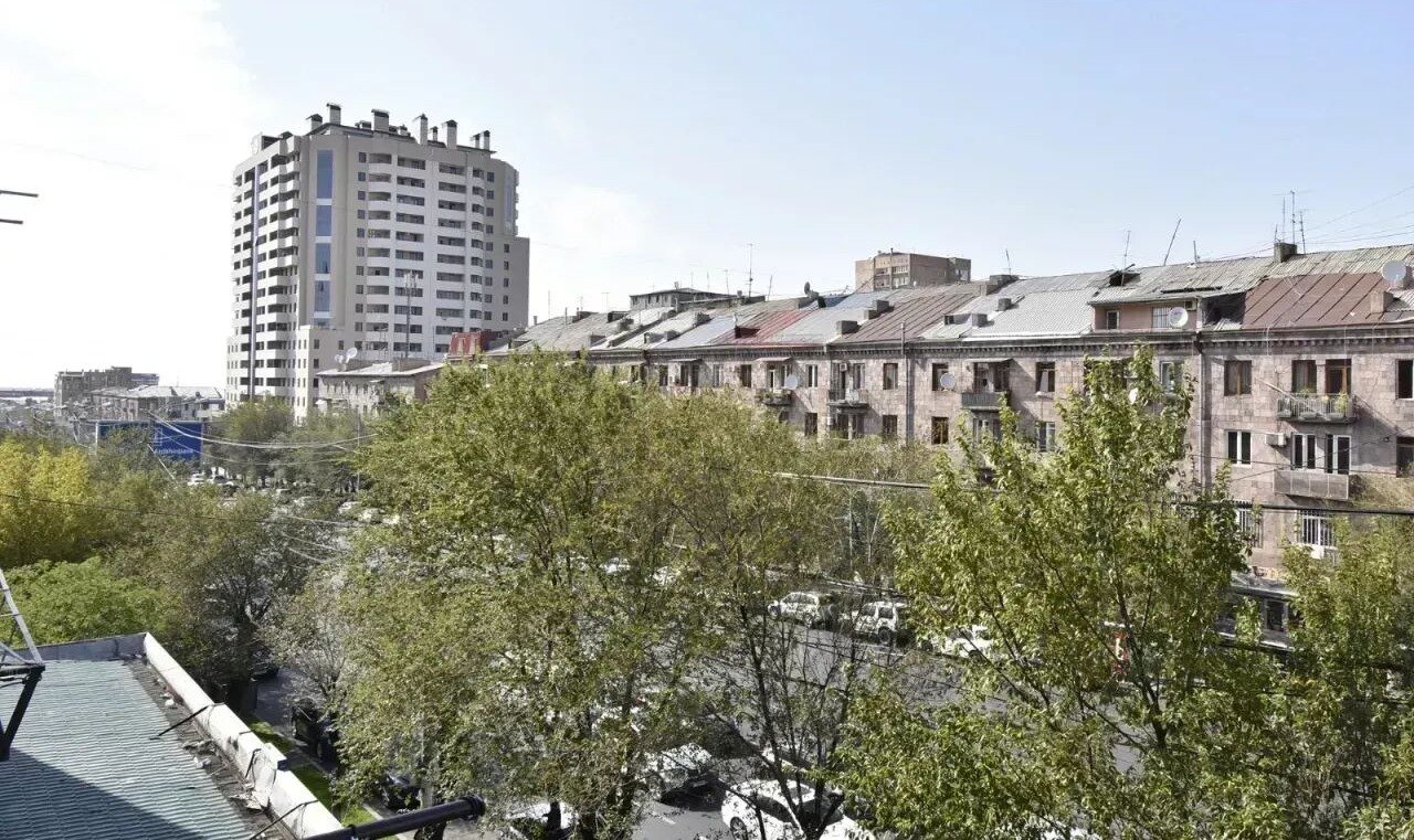 2 սենյականոց բնակարան, Կոմիտասի պող., 16