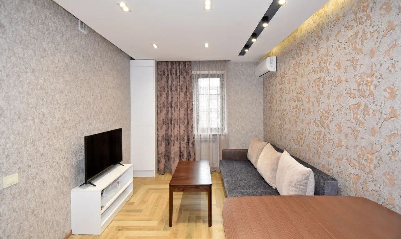 2-комн. квартира, пр. Комитаса, 3