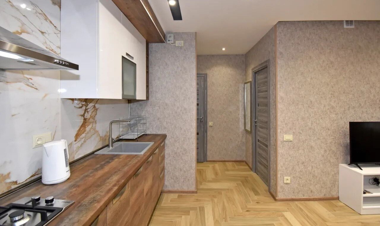 2-комн. квартира, пр. Комитаса, 4