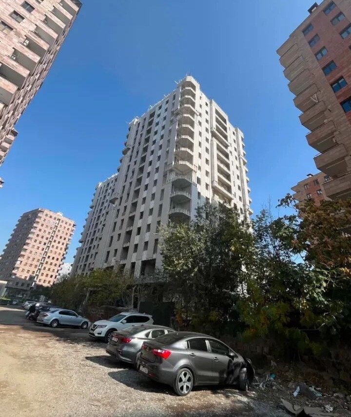 2 սենյականոց բնակարան, Ադոնցի փ., 4