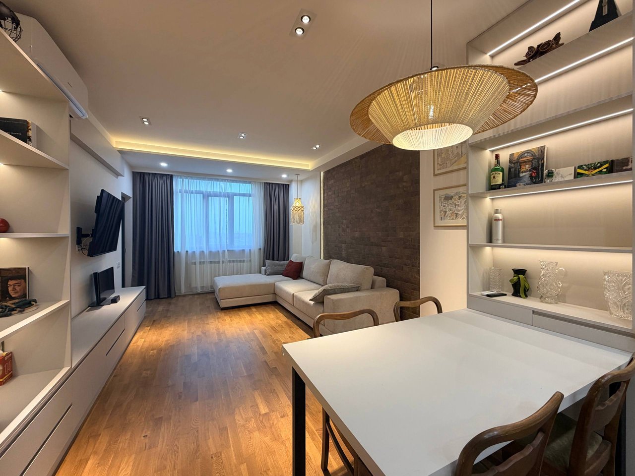 2-room apartment, Vratsakan St, 1