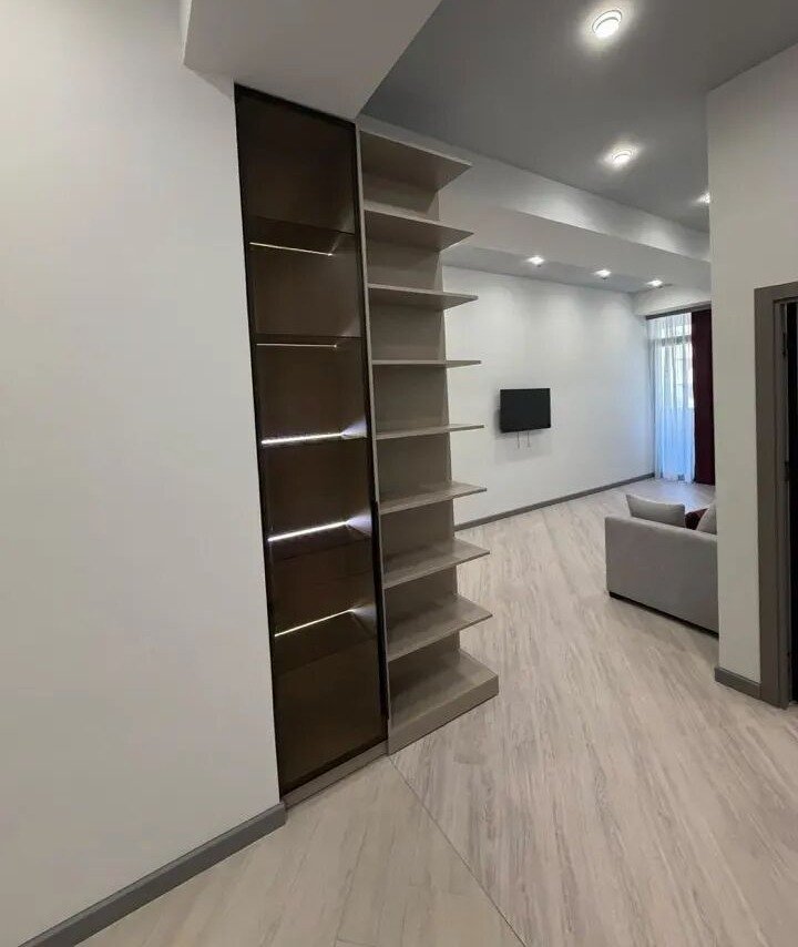 2-room apartment, Komitasi Ave, 7