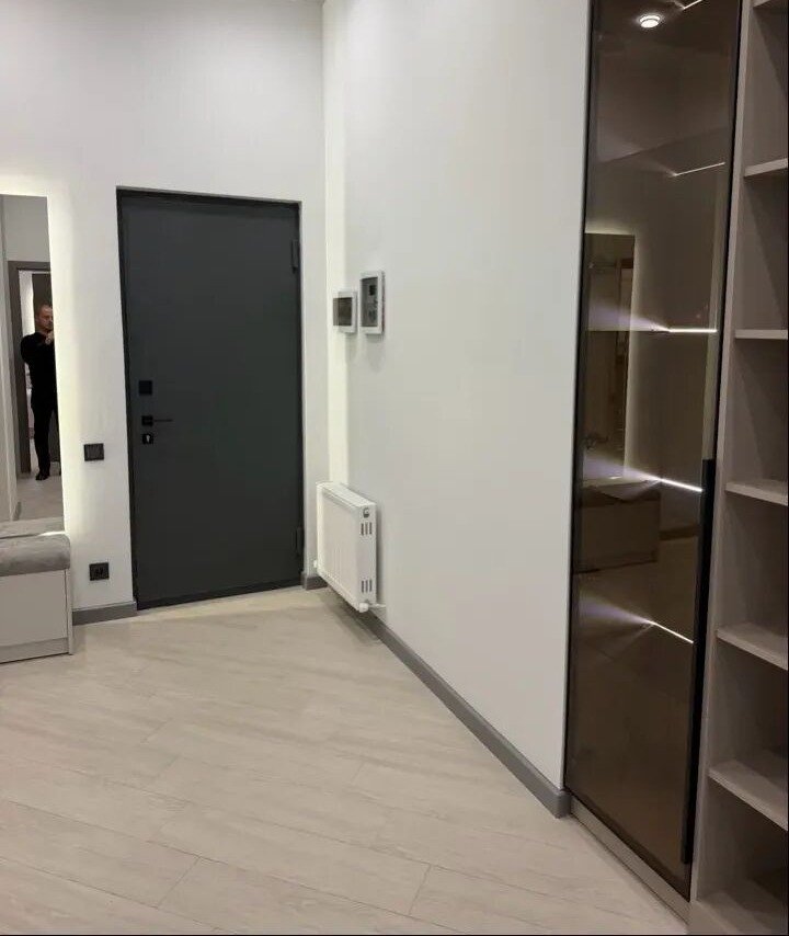 2-room apartment, Komitasi Ave, 16