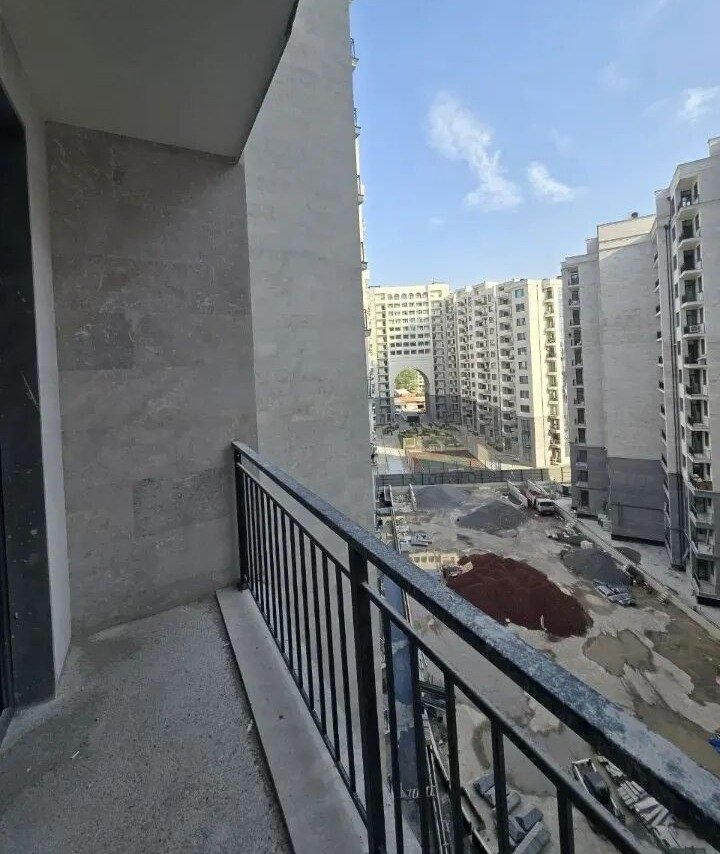 2-room apartment, Griboyedovi St, 13