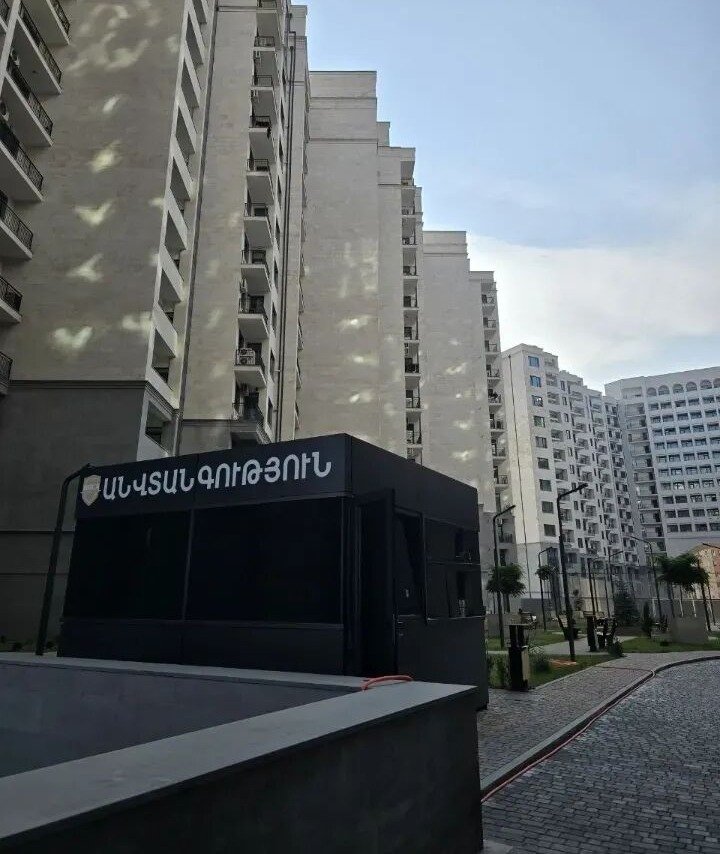 2-room apartment, Griboyedovi St, 15