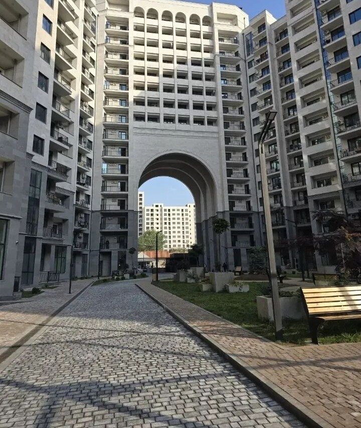 2-room apartment, Griboyedovi St, 19