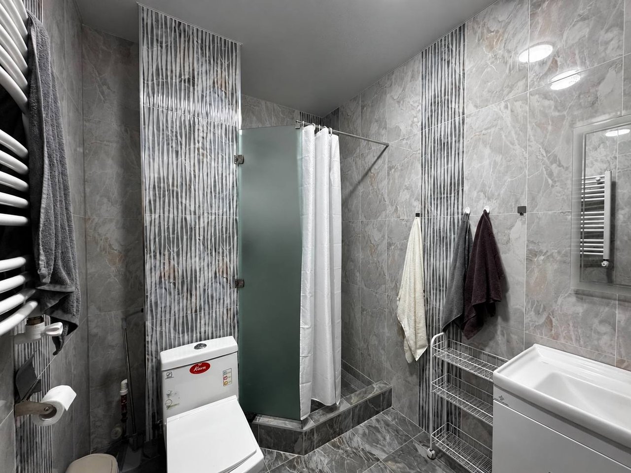 4-room apartment, Ghapantsyan St, 14