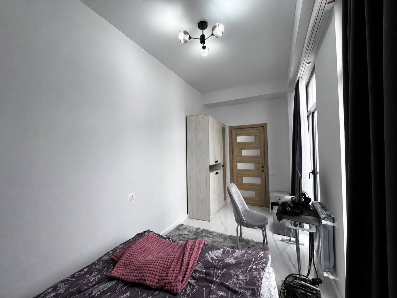 4-room apartment, Ghapantsyan St, 12