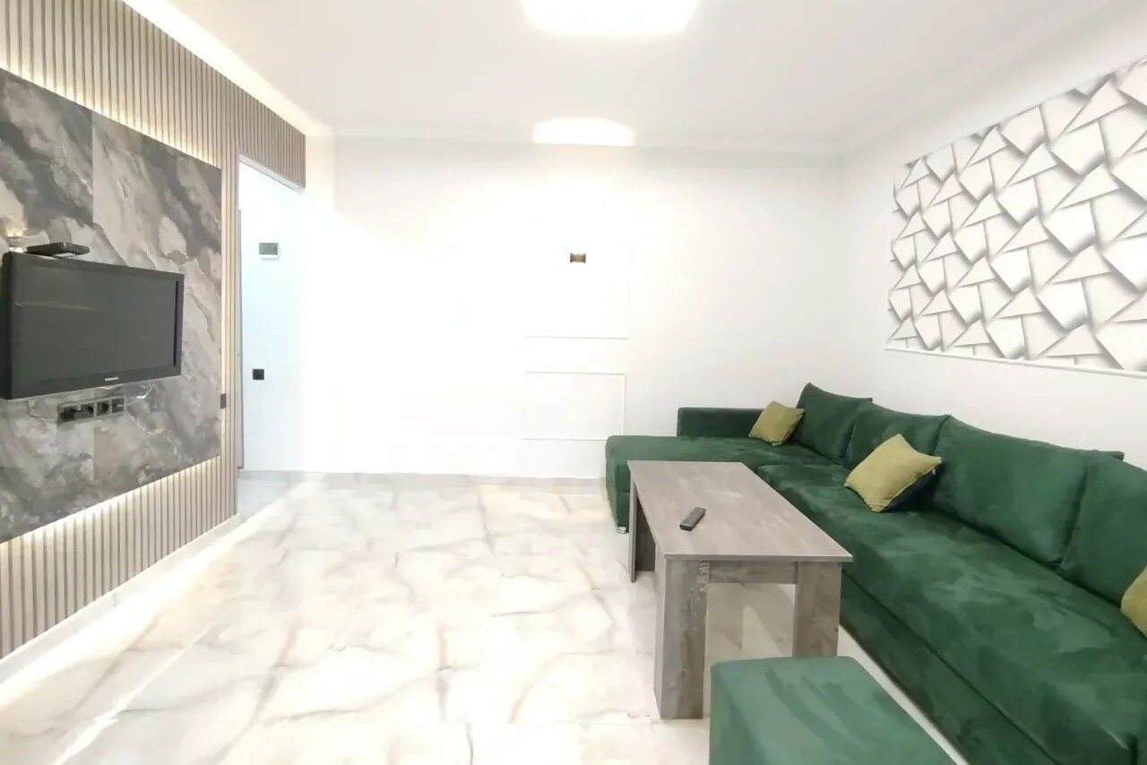 2-room apartment, Griboyedovi St, 3