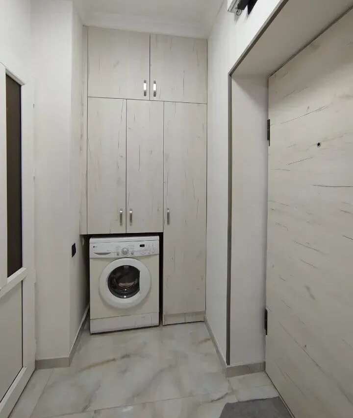 2-room apartment, Griboyedovi St, 14
