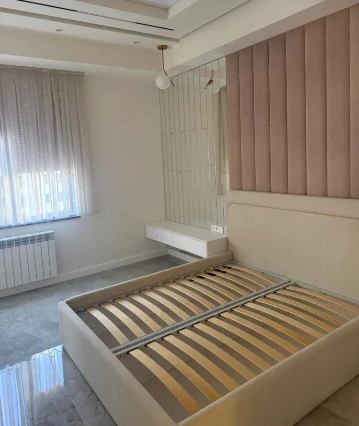 2-комн. квартира, ул. Грибоедова, 7