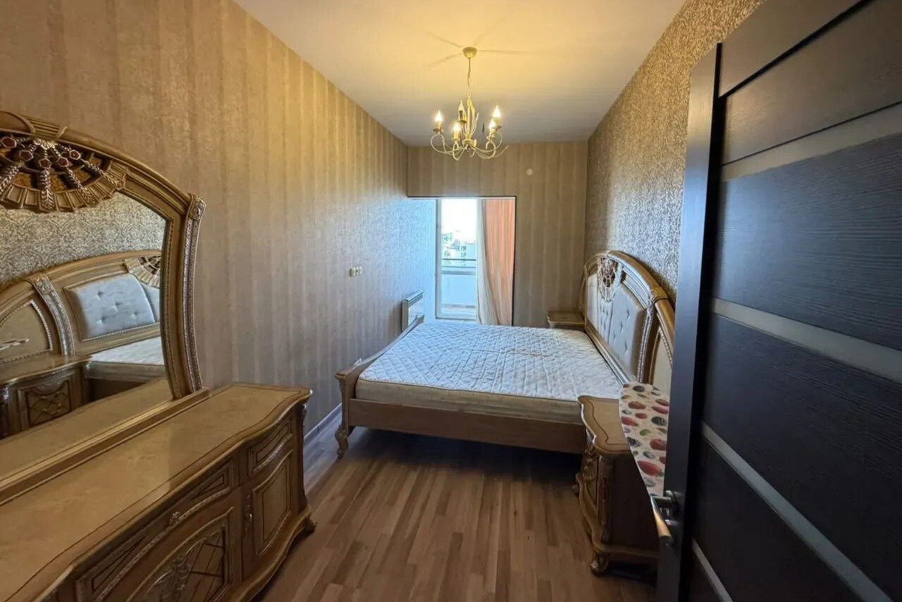 3-комн. квартира, ул. Наири Зарьяна, 2