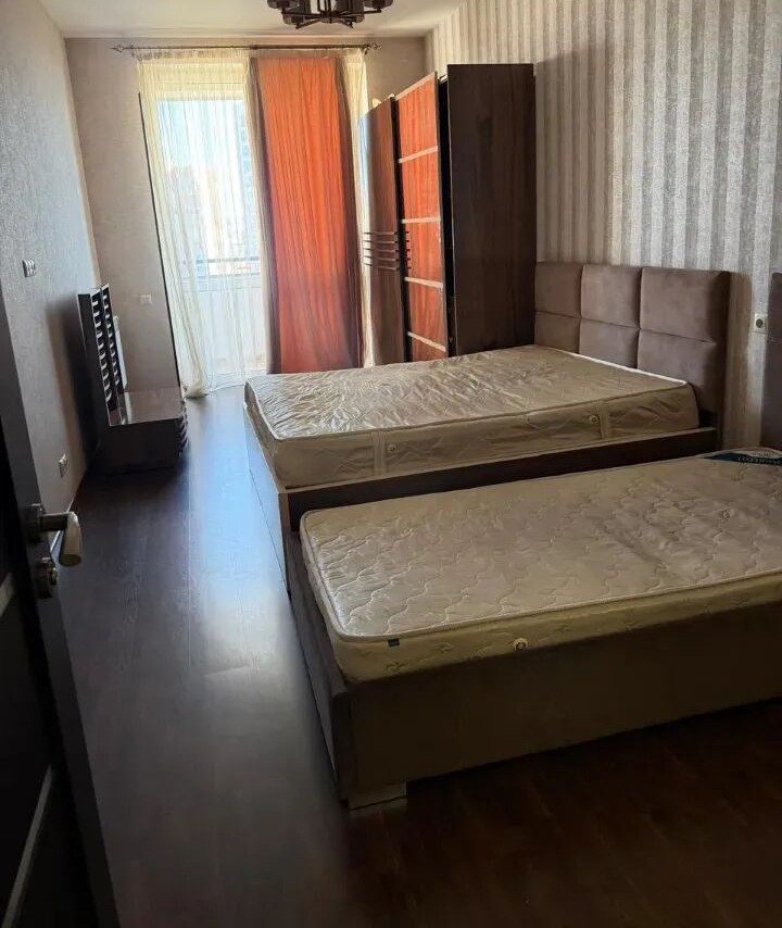 3-комн. квартира, ул. Наири Зарьяна, 3