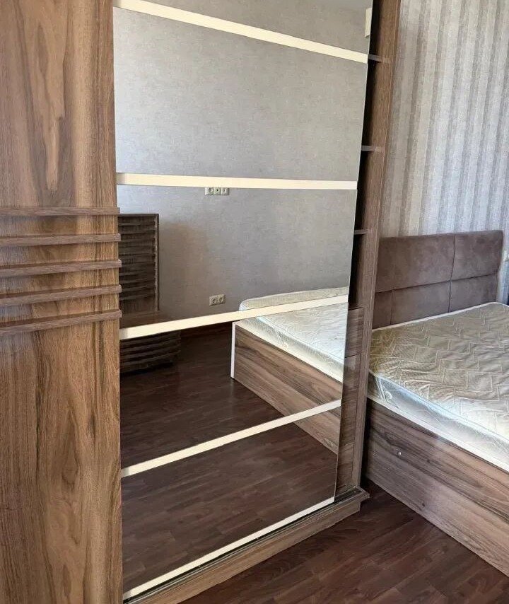 3-комн. квартира, ул. Наири Зарьяна, 11