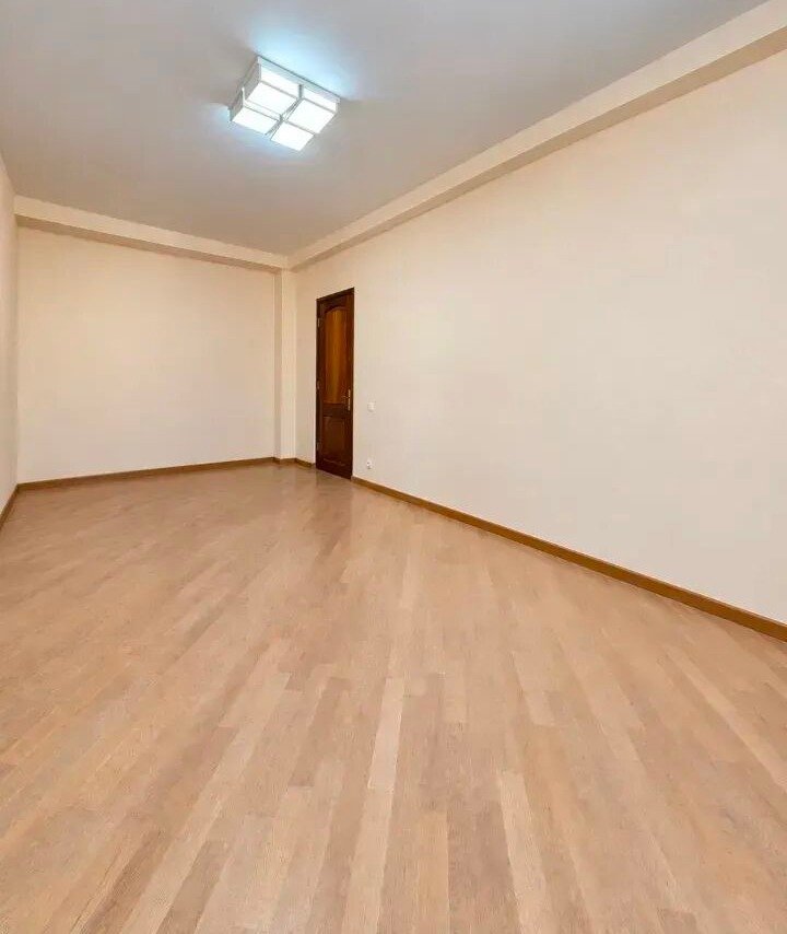 3-комн. квартира, пр. Комитаса, 9