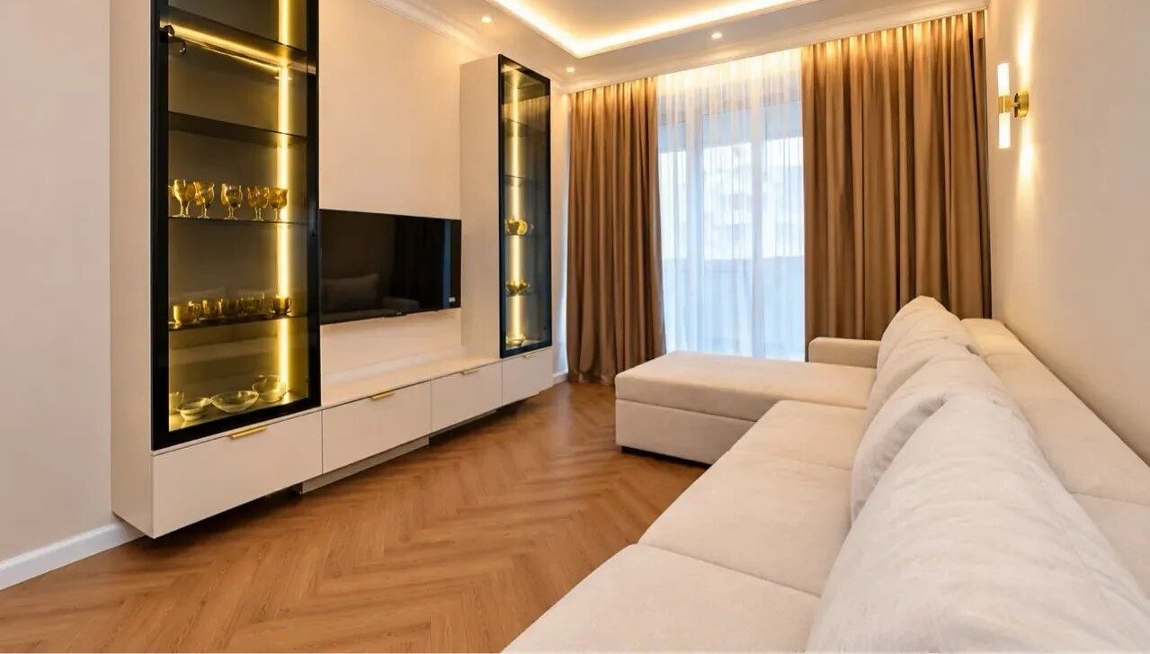 2-room apartment, Komitasi Ave, 2