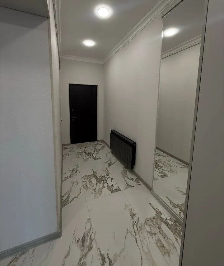 2-комн. квартира, ул. Паруйр Севак тагамаси 17-рд, 5