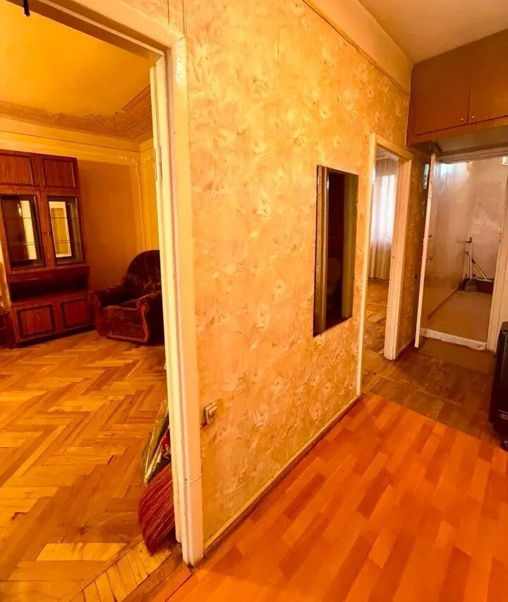 3-комн. квартира, ул. Аванесова, 3-й переулок, 4