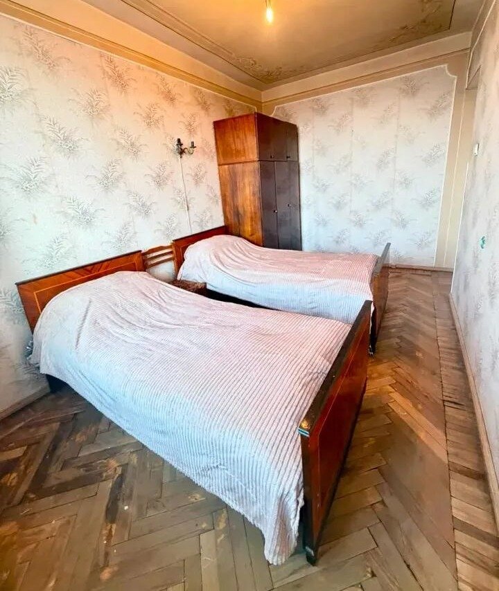 3-комн. квартира, ул. Аванесова, 3-й переулок, 13