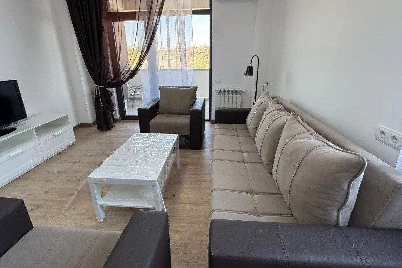 3-комн. квартира, ул. Анастаса Микояна, 7