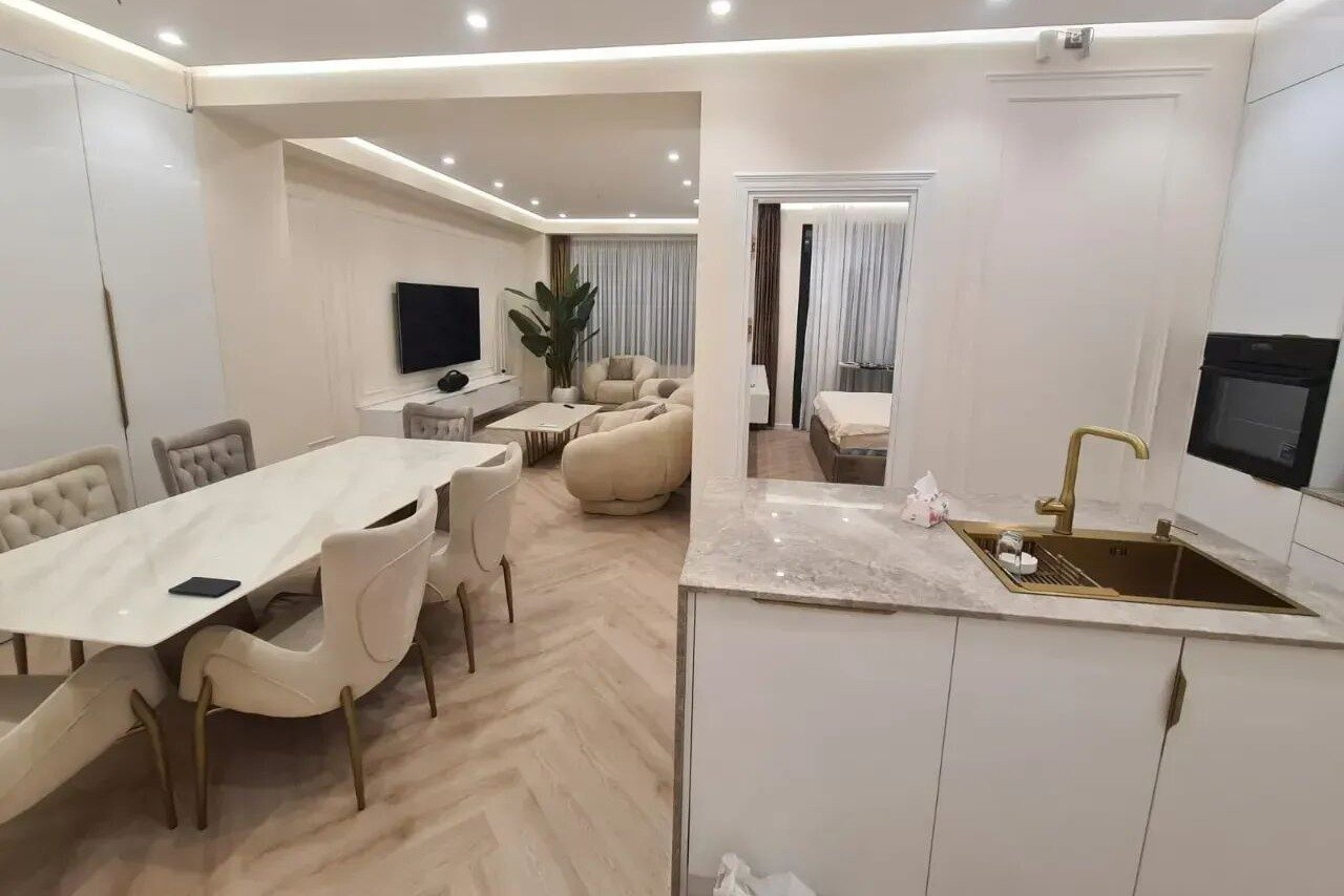 3-room apartment, Leonid Azgaldyan St, 1