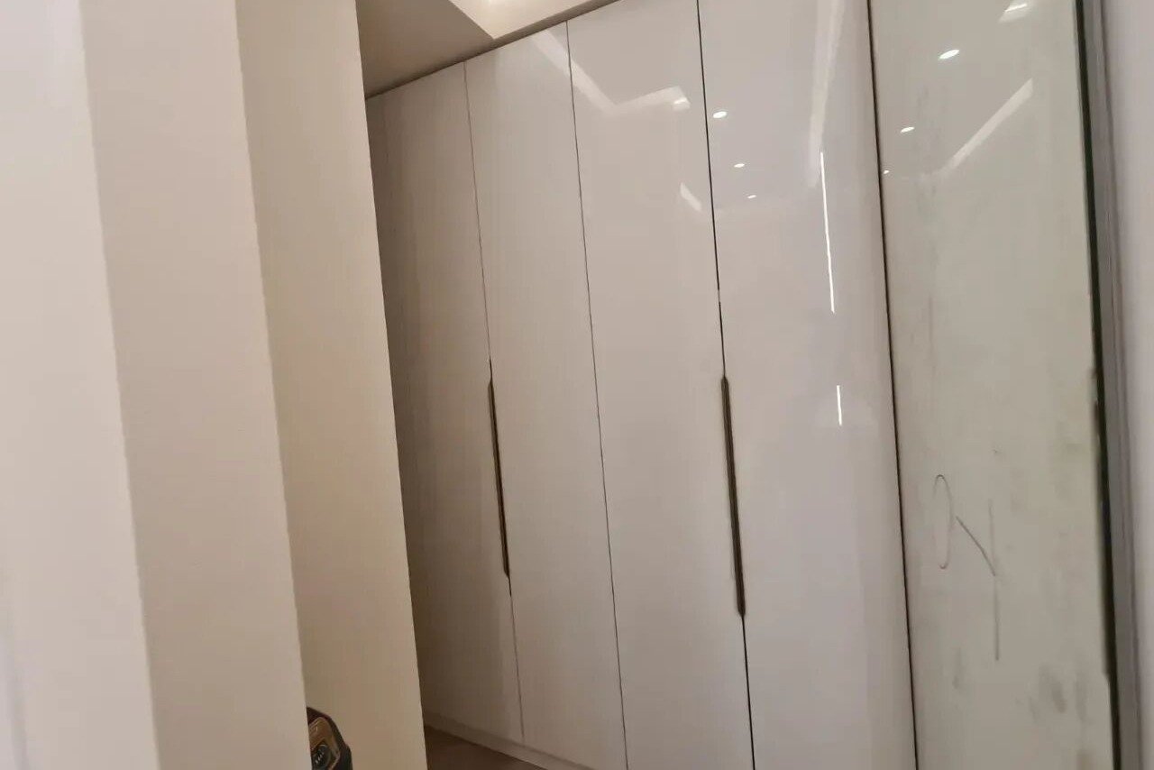 3-room apartment, Leonid Azgaldyan St, 16
