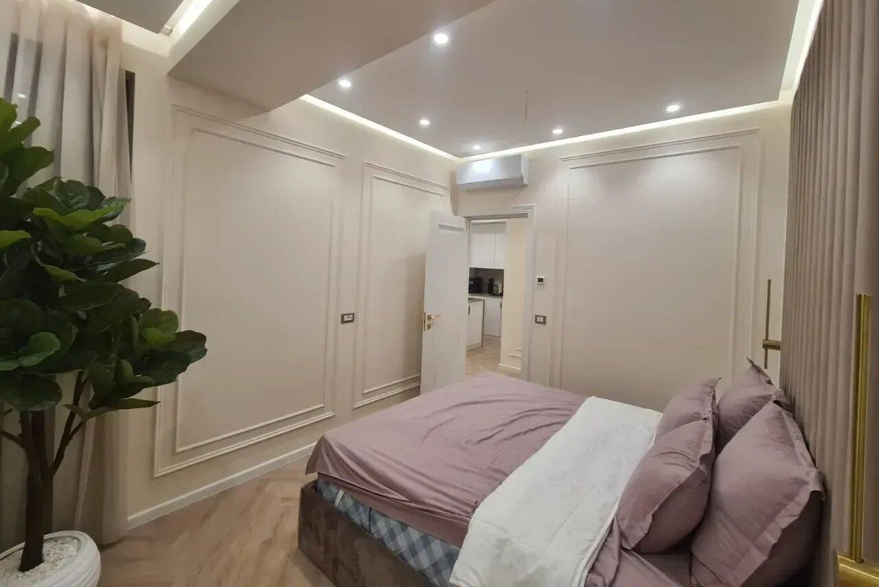 3-room apartment, Leonid Azgaldyan St, 17