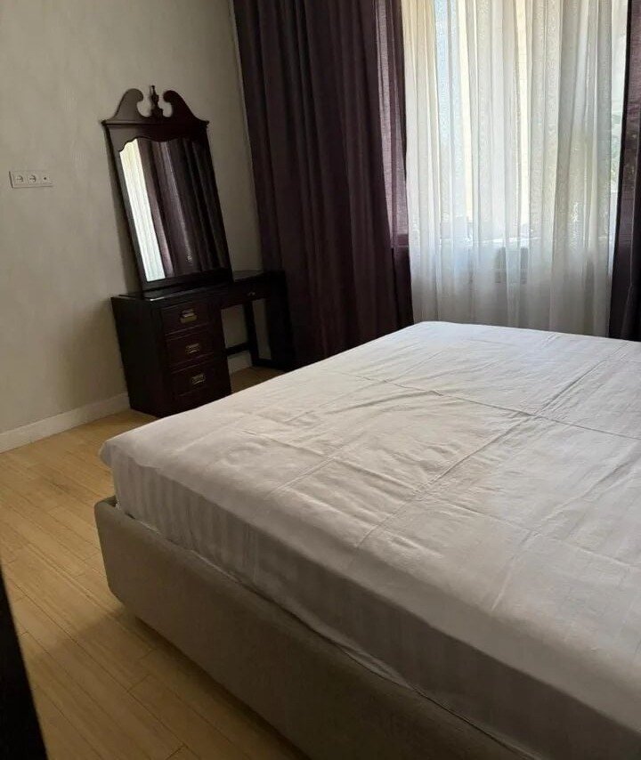 3-room apartment, Argishti St, 7