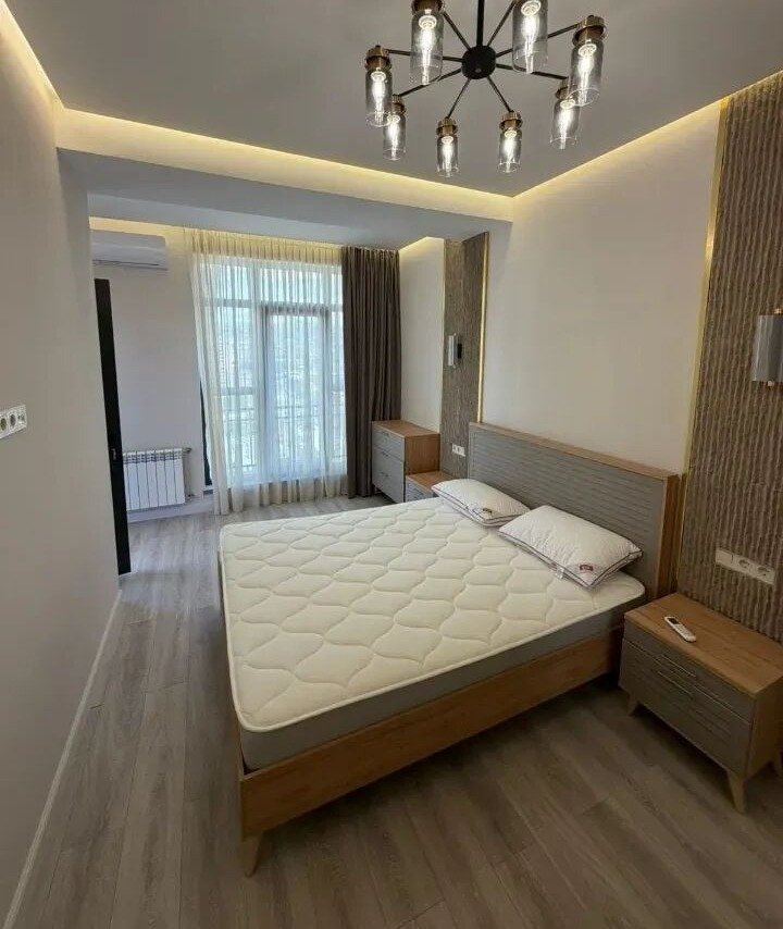 2-комн. квартира, пр. Аршакуняц, 8
