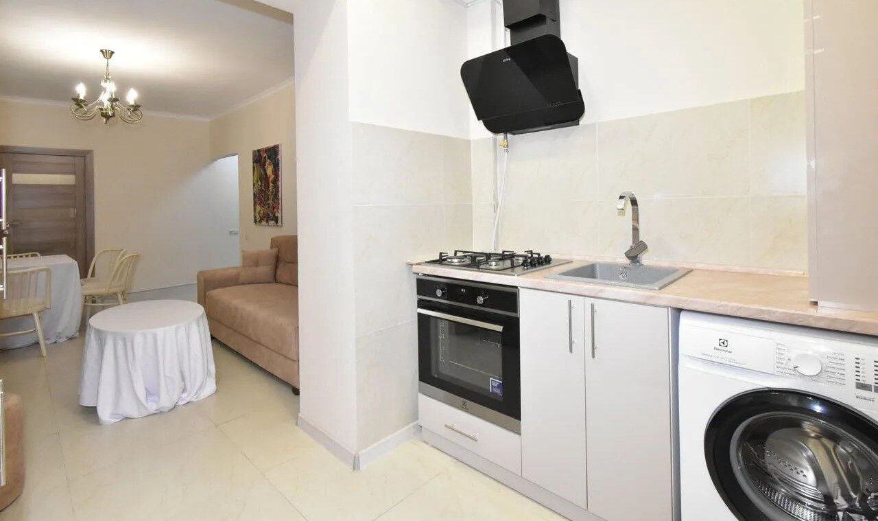 3-room apartment, улица Закяна, 6