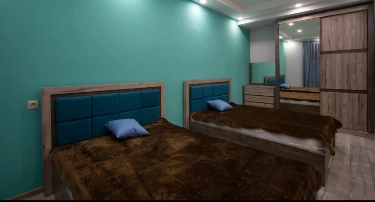 3-комн. квартира, ул. Сармена, 7